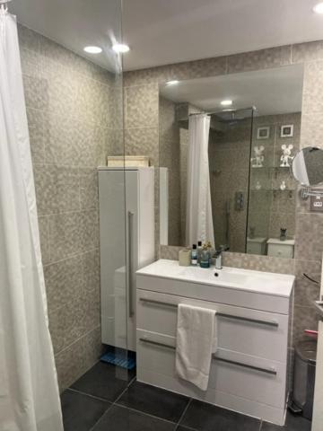 2 Bedroom Chelsea Apartment Londyn Zewnętrze zdjęcie